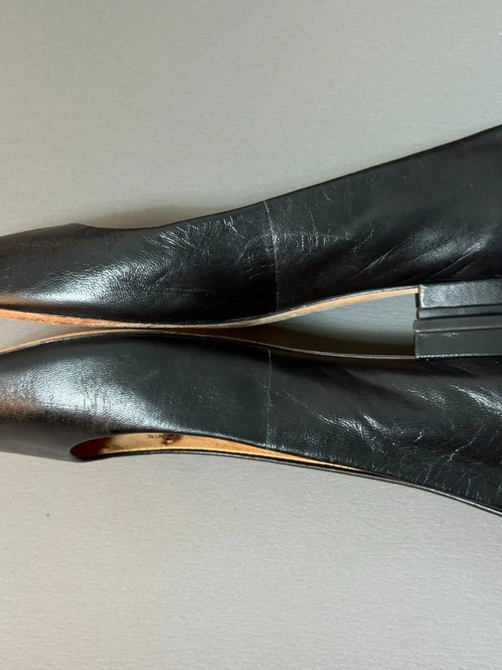 Vintal black leather flat shoes